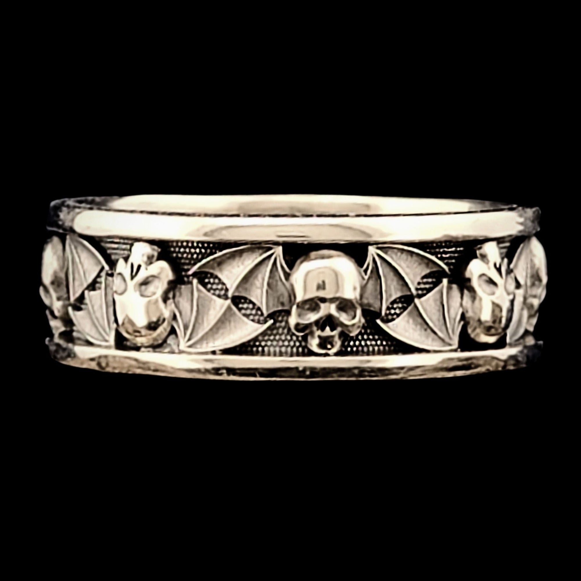 FUN SKULL WITH BAT WINGS GOTHIC RING Halloween Inspired Winged Skull Design Gothic Fantasy Jewelry Gift for Gothic & Alternative Fashion Enthusiast