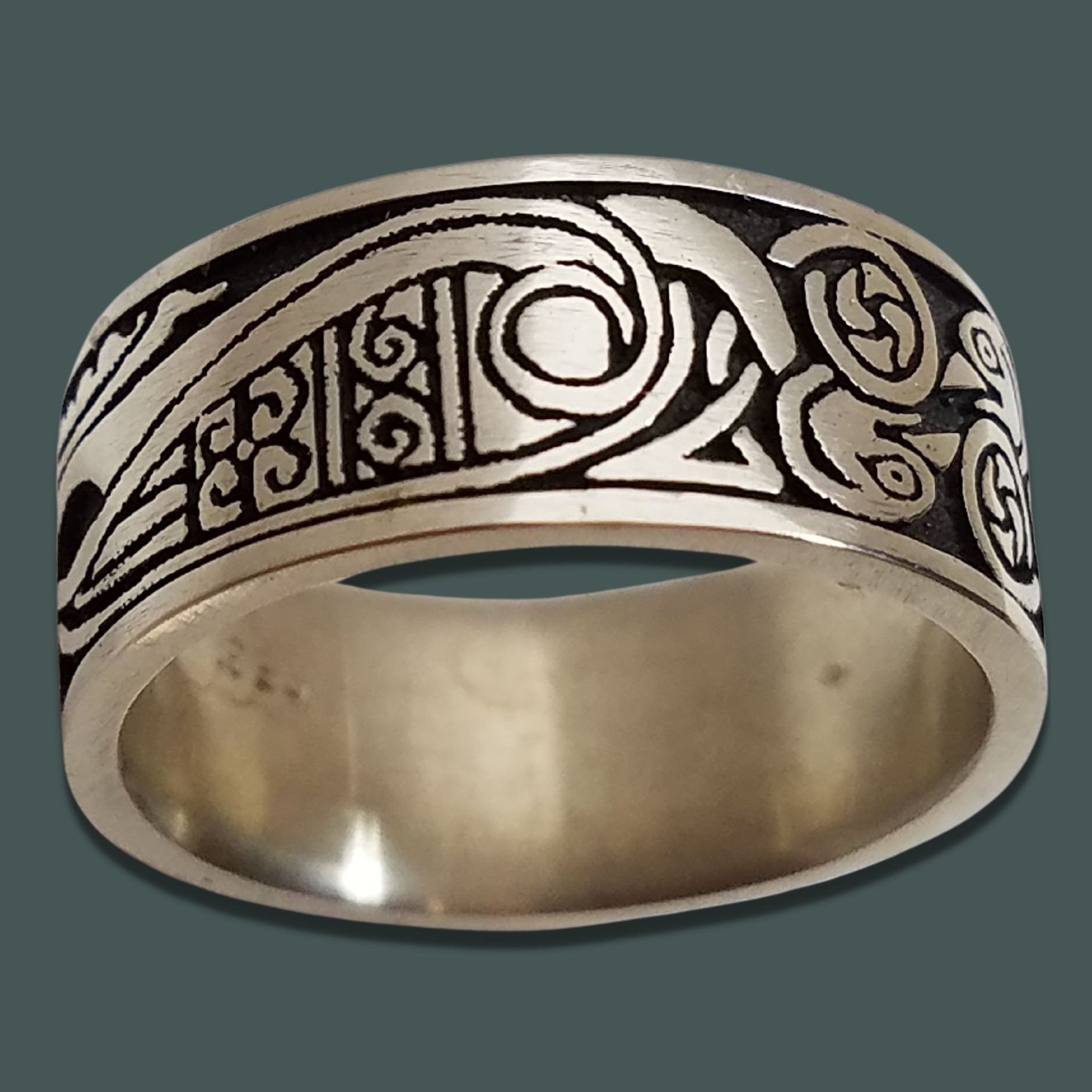 LOVEBIRDS ETERNA Band Ring - Starting at $99