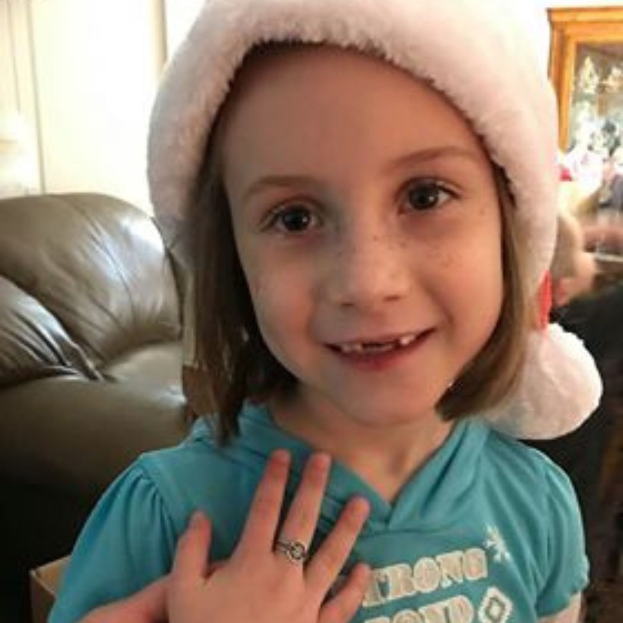 WINTER PRINCESS with BLUE SAPPHIRE