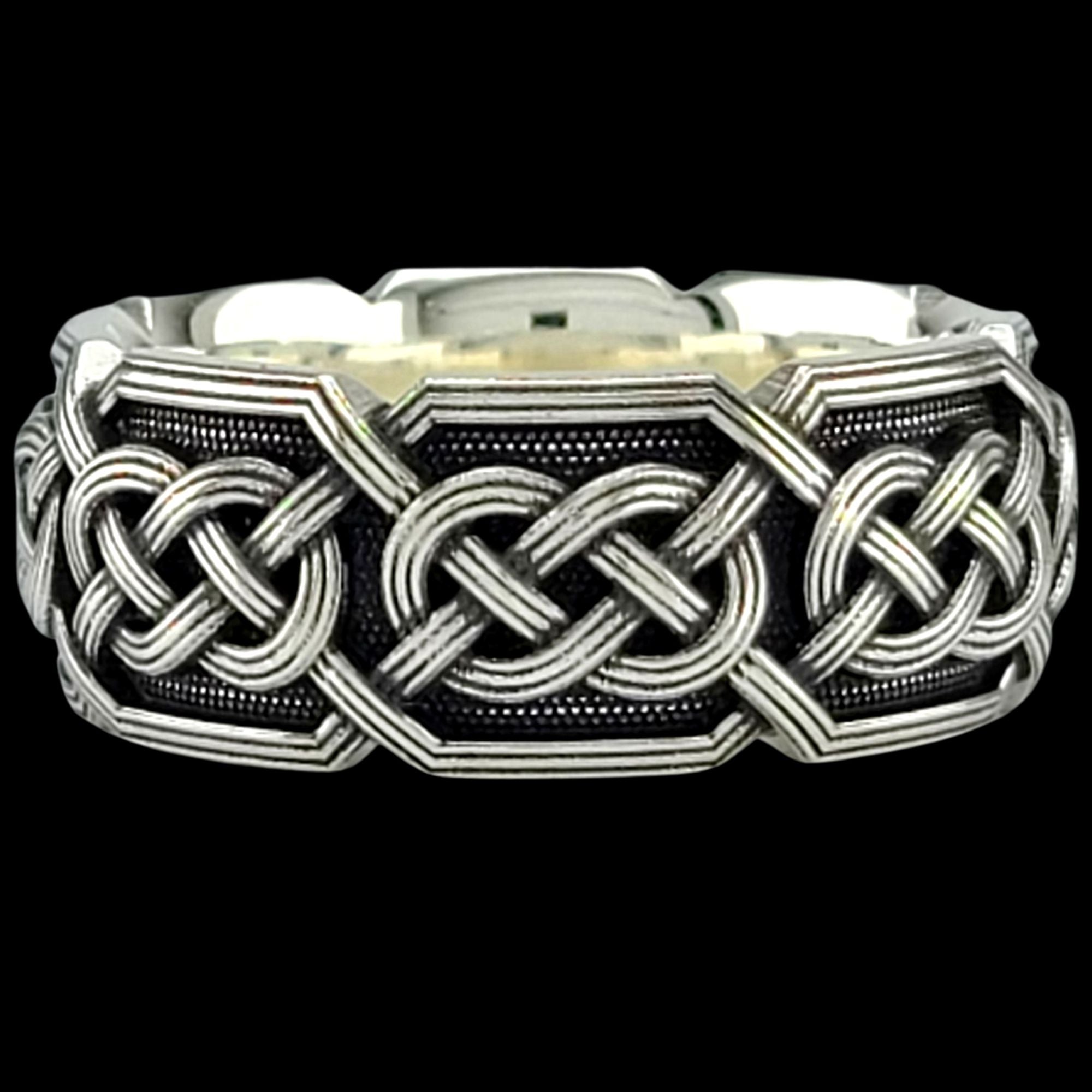 LUNCARTY - Starting at $209